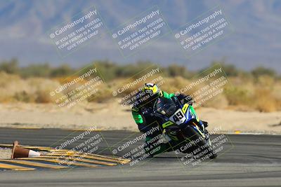 media/Nov-17-2024-CVMA (Sun) [[1fec520723]]/Race 8-Formulw LW Twins SHOOTOUT/